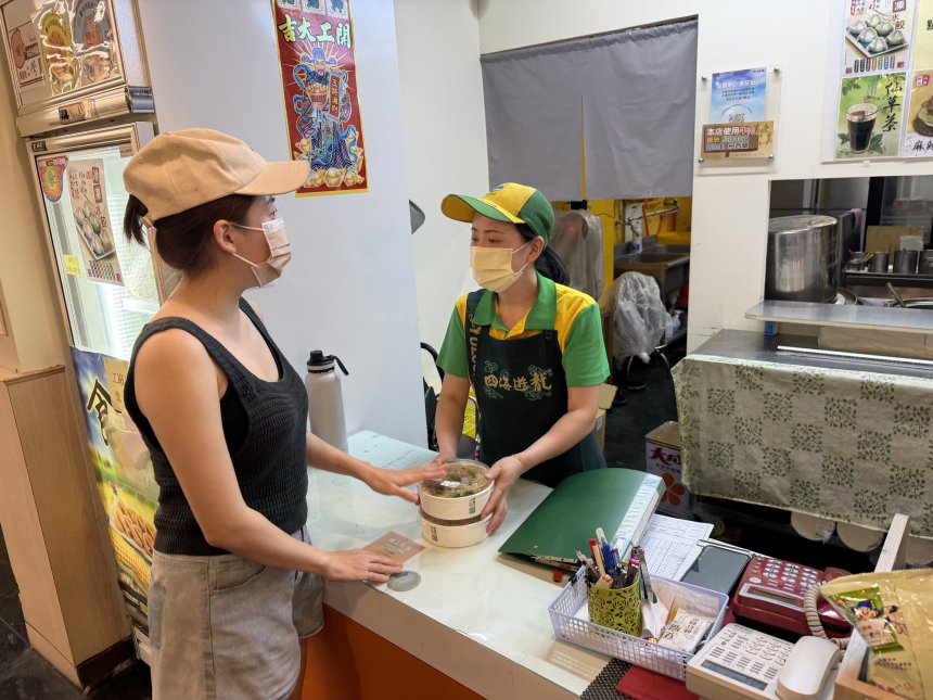 公私協力落實廚餘減量  中市府員工餐廳打造惜食基地...