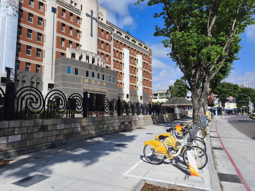 高雄市中華一路人行空間升級  串連果貿社區、園道與鼓山...