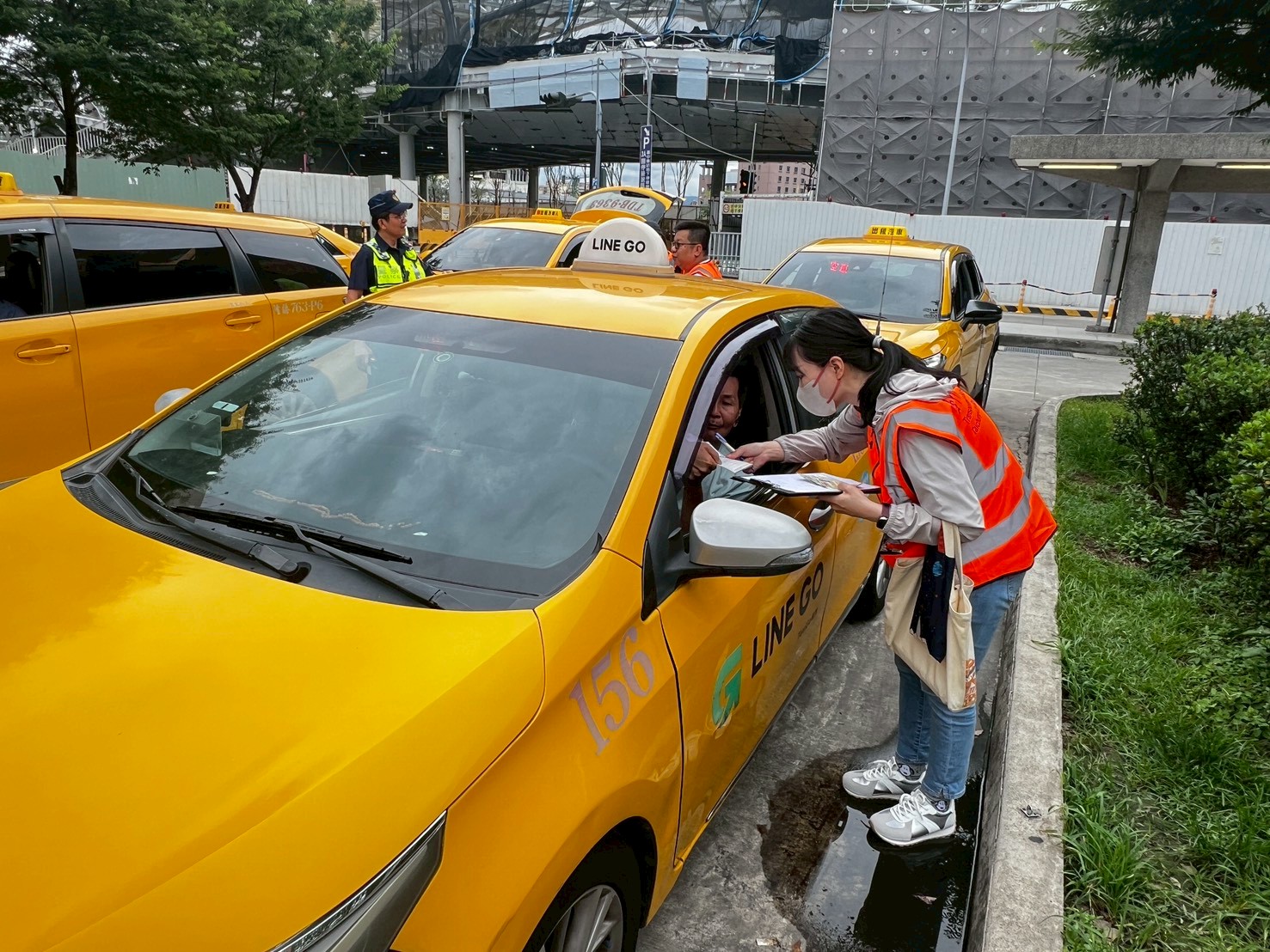 中市交通局為民眾連假出行維權 計程車違規喊價最高罰9萬元！