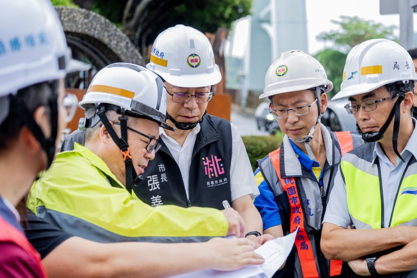 米克拉颱風強降雨鋒面來襲  張善政視察水情中心、經國路...