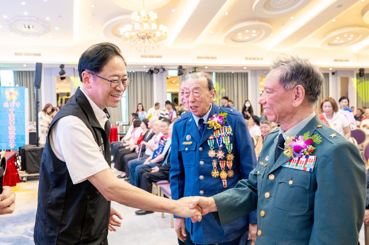 九三軍人節暨抗戰勝利81週年  張善政肯定退伍軍人退而不休...