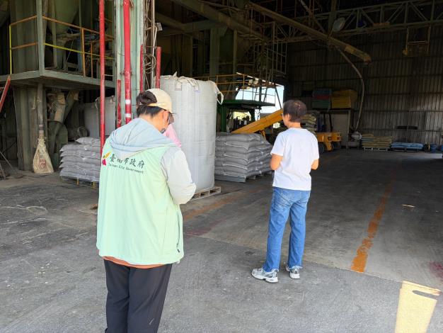南市府透過雙金減免，減輕企業負擔，讓業者能將資源優先投入工廠合法化作業