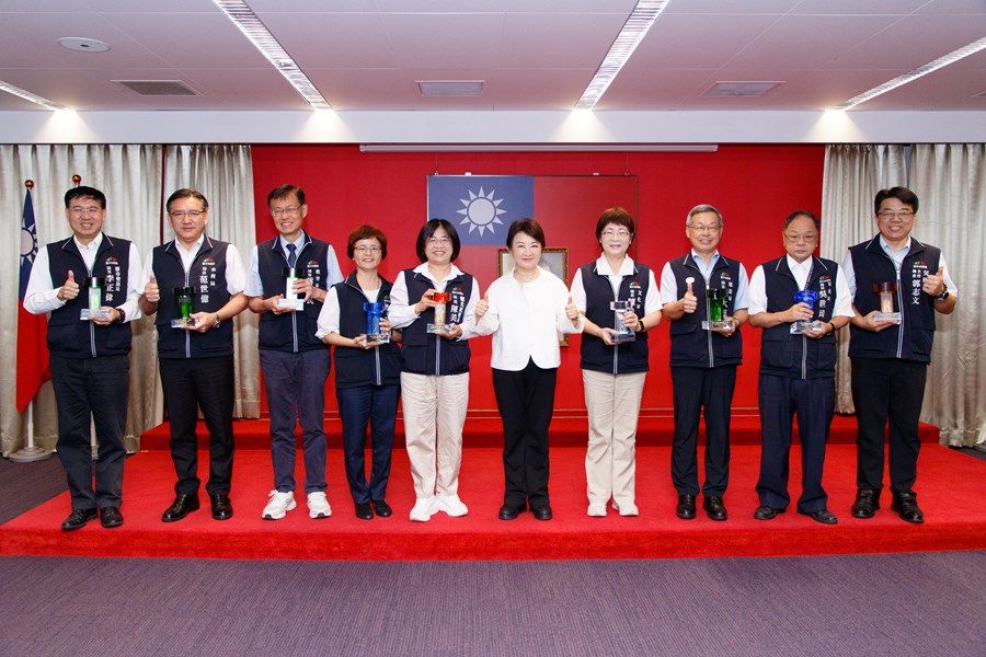 地政局獲頒國家卓越建設獎 九德區徵梁工程改善交通繁榮地方