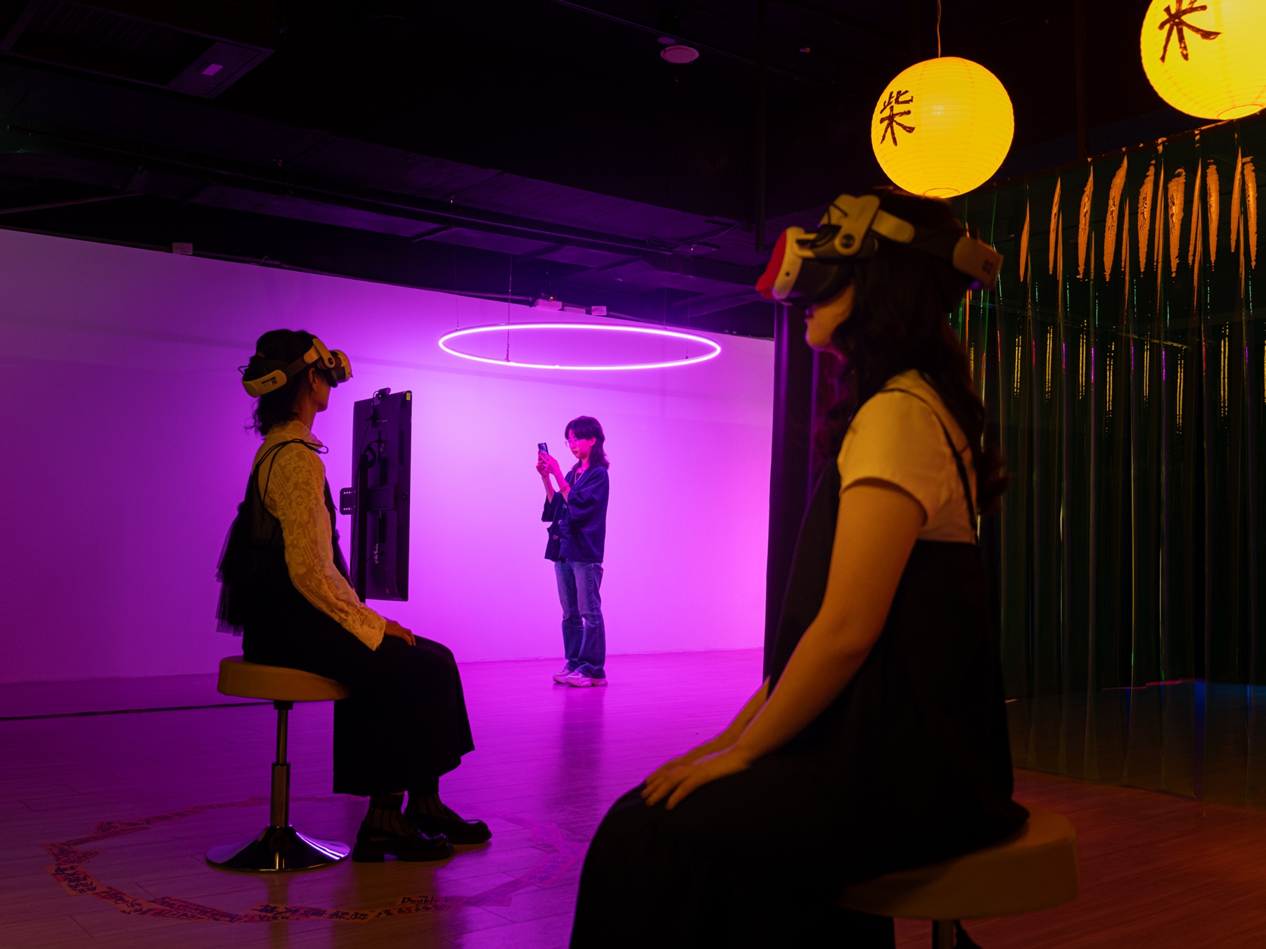 府中15《穿越幻境》開跑！攜手高雄市電影館推4部臺灣原創VR...