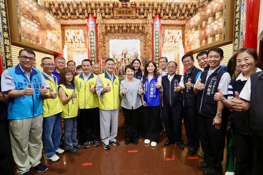 市長贈匾「護國佑民」  玉旨奉天宮深耕太平行善濟世