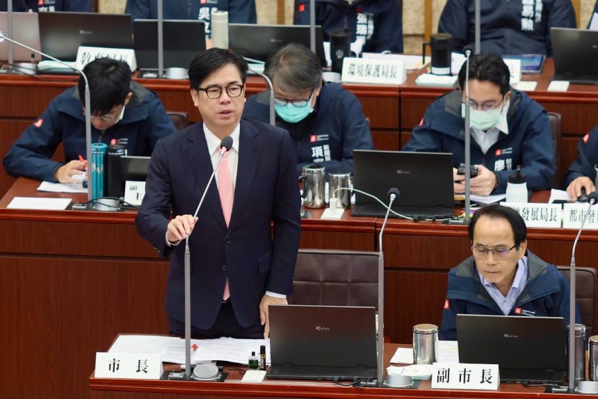 議員關心南部國際機場規劃  陳其邁：高雄持續爭取國際機場布局 