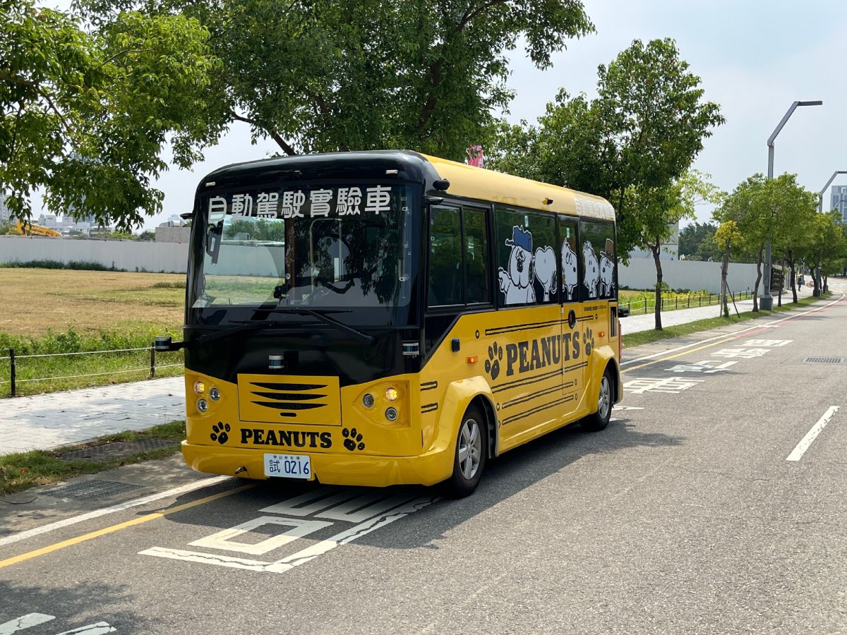 台中自駕巴士進階半封閉場域實車測試  未來將串聯捷運、轉運與觀光